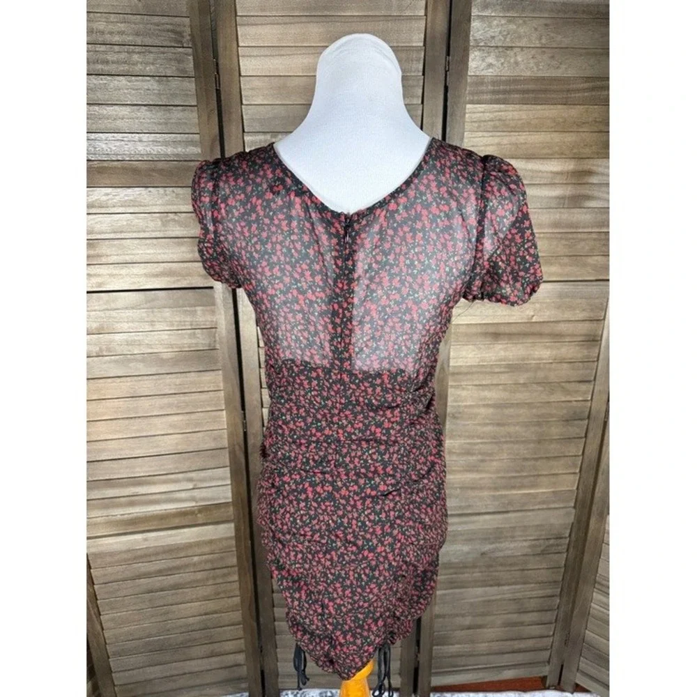 Cotton‎ Candy LA Red Floral Ruched Mini Dress Short Puff Sleeve Square Neck Med